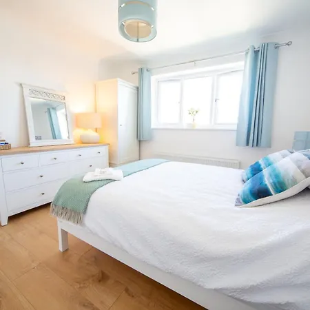 Trethvor House Ensuite Double Room With Free Parking In Quiet Residential Area Padstow Exterior photo