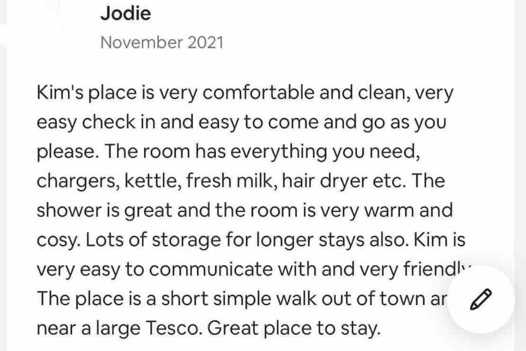 Homestay Trethvor House Ensuite Double With Free Parking In Quiet Residential Area