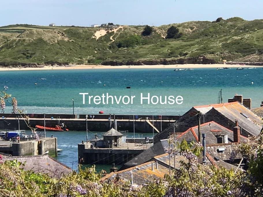 Trethvor House Ensuite Double With Free Parking In Quiet Residential Area Homestay Padstow